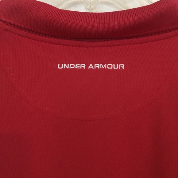 Men’s collared red Under Armour button shirt. XL - Picture 3 of 8